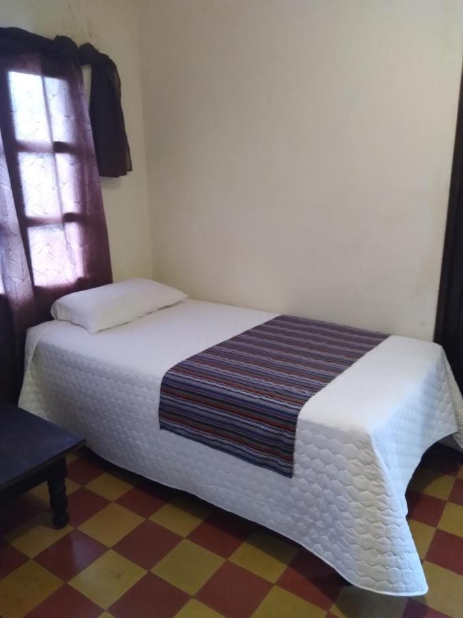 Hotel Acatenango Inn Antigua Eksteriør billede