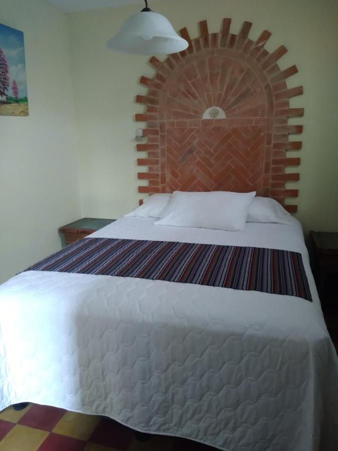 Hotel Acatenango Inn Antigua Eksteriør billede